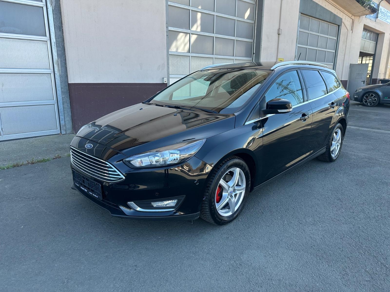 Ford Focus Turnier Titanium* Navigation