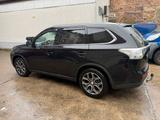 Mitsubishi Outlander 2.2 DI-D 4WD Automatik - Mitsubishi Outlander in Frankfurt (Main)