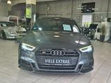 Audi S3 Sportback 2.0 TFSI quattro/Matrix/Bang&Olufs - Audi S3 mit Benzin-Antrieb: Schiebedach, Limousine