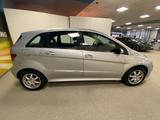 Mercedes-Benz B200 Aut., AHK, Klima, Scheckheft, sehr gepflegt - gebrauchte Mercedes-Benz B 200 aus dem Jahr 2007