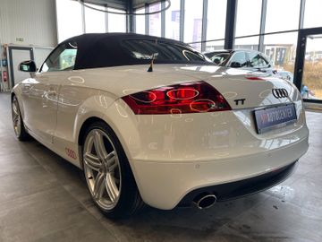 Audi TT Roadster 2.0 TFSI *BI-XENON*NAVI*PDC*LEDER*