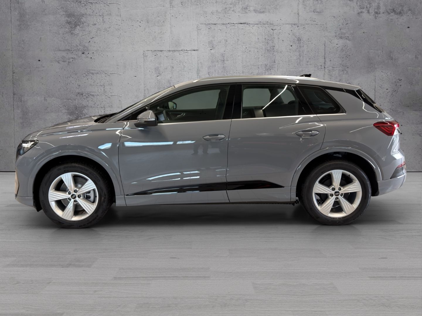 Audi Q4 e-tron Neues Modell ! TECH 19 AHK KAMERA imagem 3