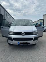 Volkswagen VW T5 Bus 2L Carnevall - scheckheftgepflegte VW LT