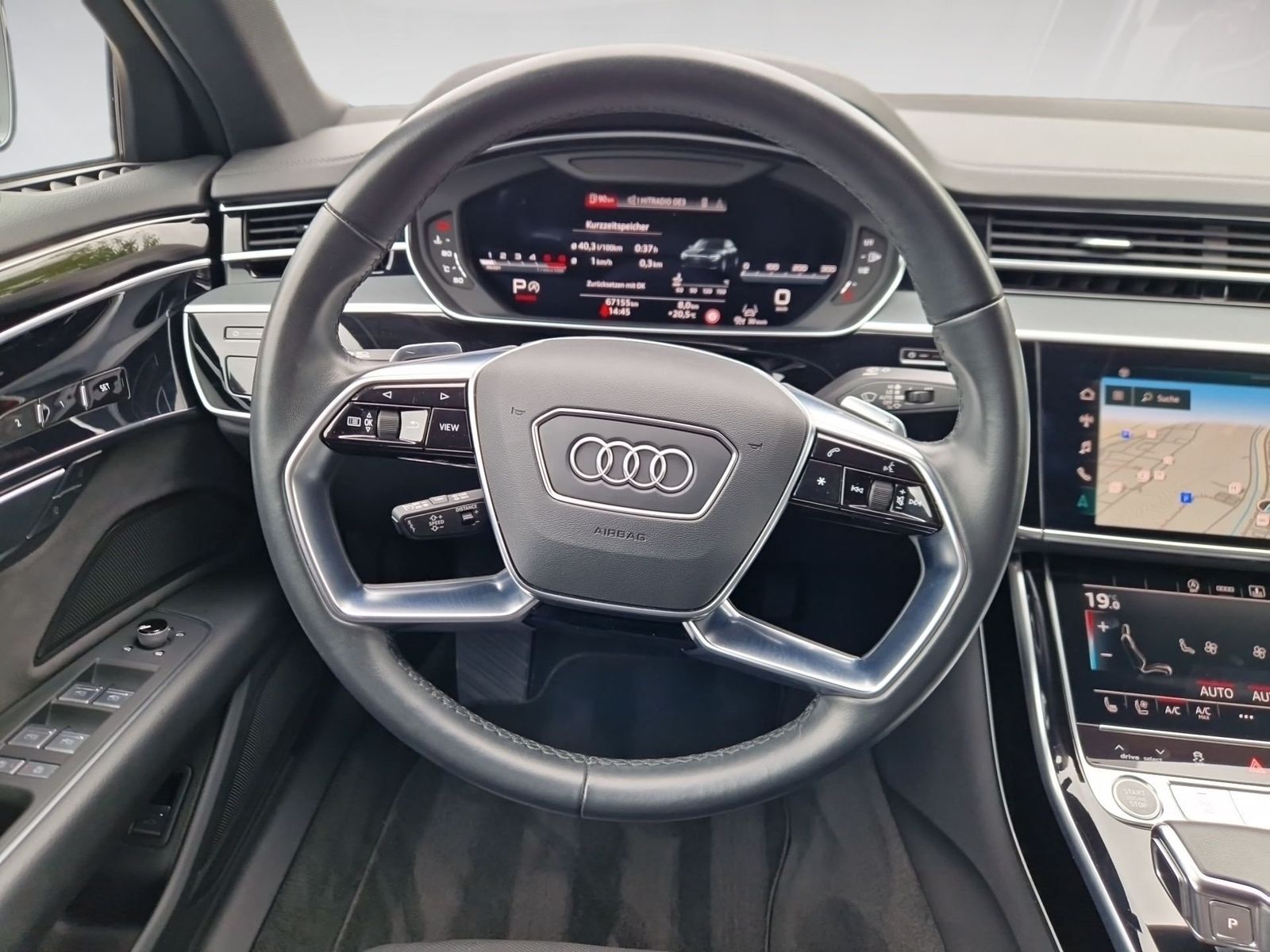Audi A8 - Bild 13