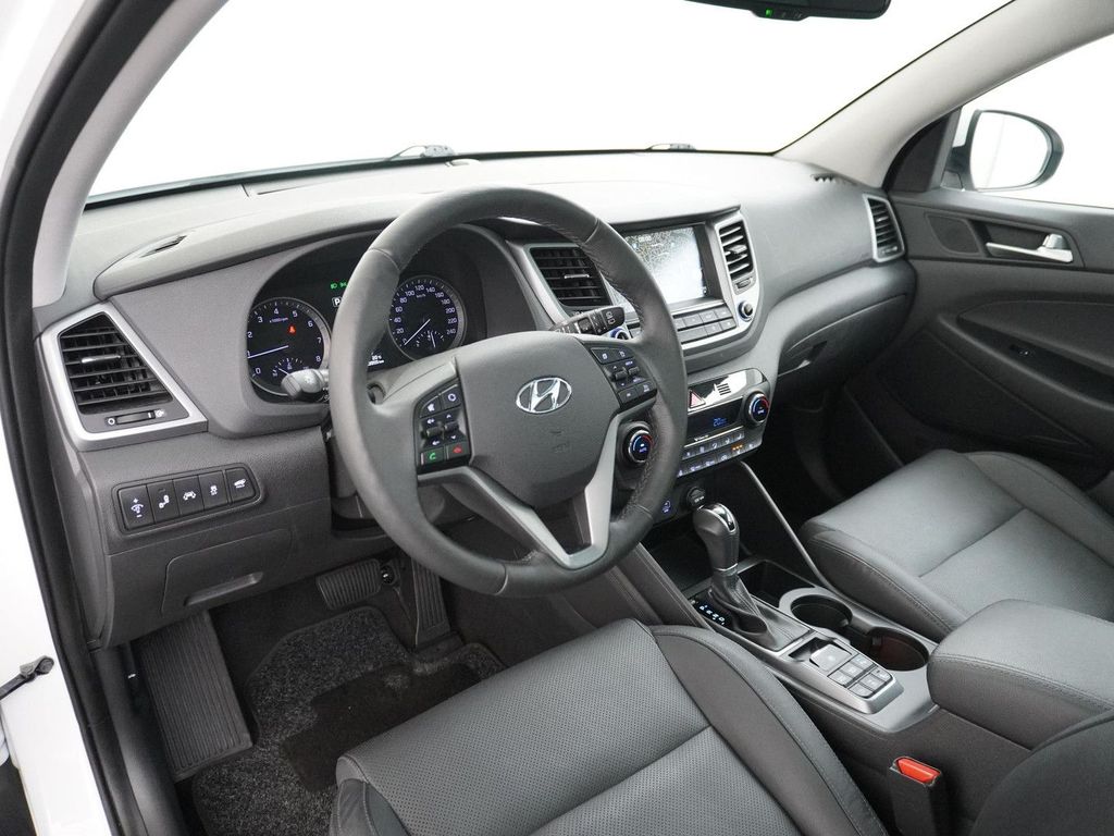 Hyundai Tucson Tucson 1.6 T-GDi Premium 4WD AHK panorama dach L