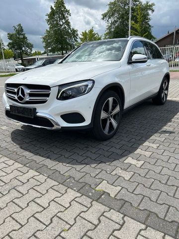 Mercedes-Benz GLC 220 d 4M EXCLUSIV, AMG, Panodach, AHK, LED,