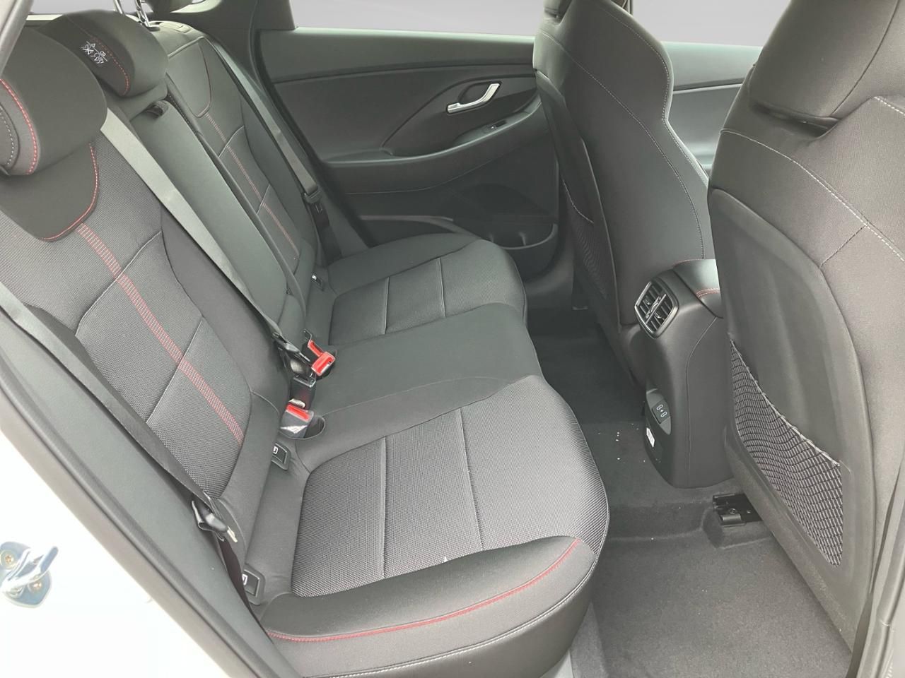 Fahrzeugabbildung Hyundai i30 N-LINE *CARPLAY*NAVI*KLIMAA*SHZ*LHZ*USB*BT*