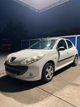 Peugeot 206+ Allwetterreifen ALU, TÜV neu - Peugeot 206 in Nürnberg