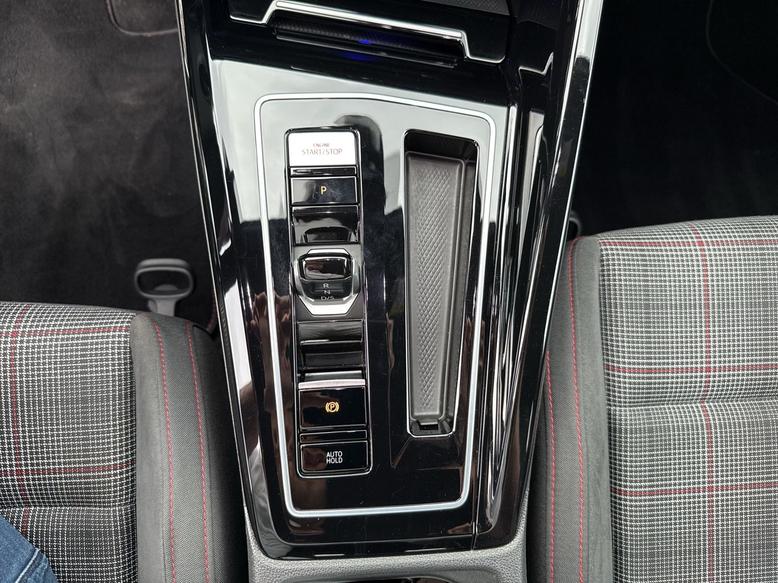 Golf VIII GTI, Sthzg, Business, Light Assist, Ke