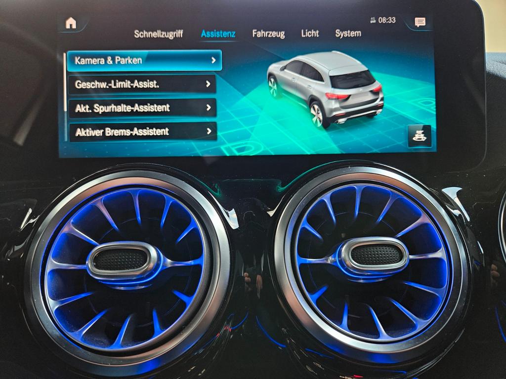 Mercedes-Benz GLA 180