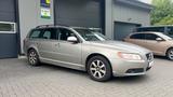 Volvo V70 D3 Kombi Kinetic * Automatik * Leder * Navi - Volvo V70 mit Diesel-Antrieb: Kombi, Automatik