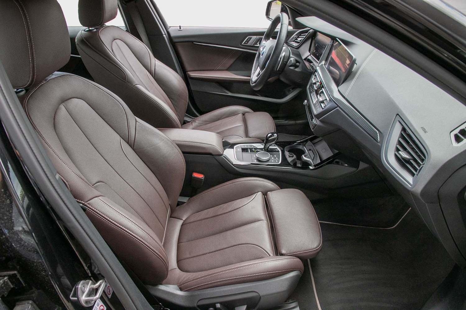 BMW 1 Series i Sport Line Navi PDC LED Lenkradhz Klimaaut, миниатюра 4