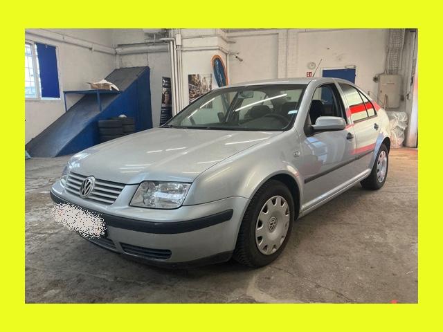 Volkswagen Bora 2,0 mit 116 PS aus 1. Hand TOP
