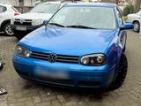 Volkswagen VW Golf IV - 1.6 SR - Automatik - Volkswagen Golf aus 2001: Iv