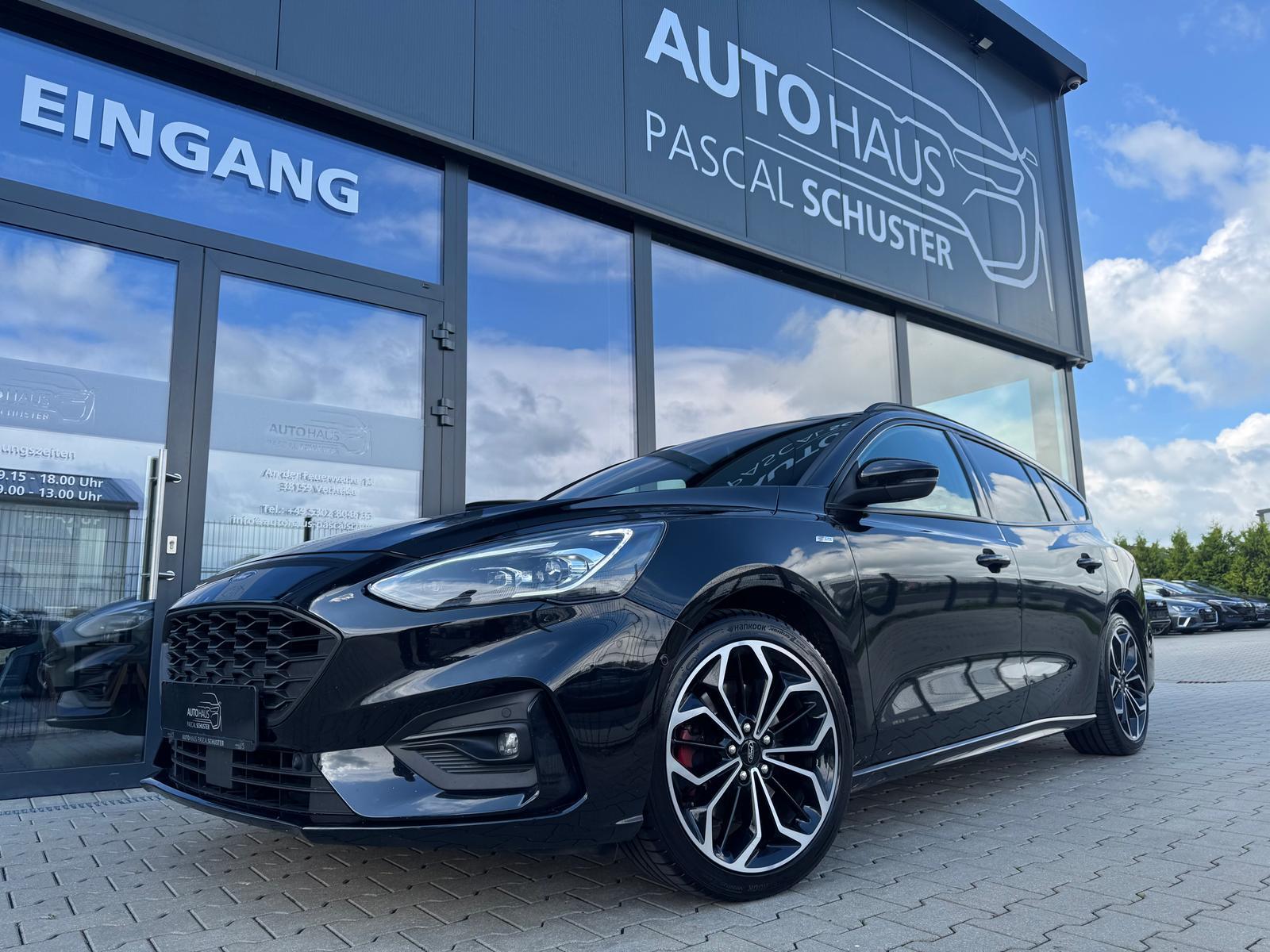 Ford Focus ST-Line 2.0/AUTOMATIK/LED/ACC/AHK/KAMERA