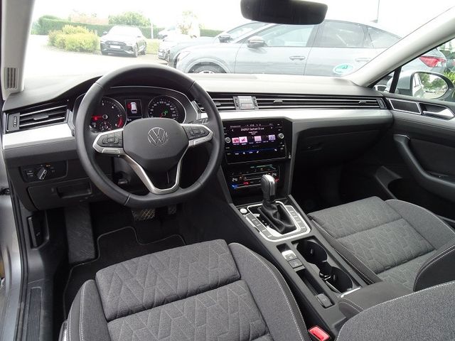 Passat Variant 2.0 TDI DSG Business / Matrix