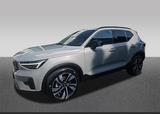 Volvo XC40 B3 Plus Dark Glasdach/20 Zoll Alu/Leder - Volvo XC40 in Chemnitz