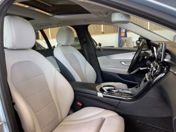 Mercedes-Benz C 250 T BlueTec  d *LED*AHK*KAMERA*NAVI*PDC*
