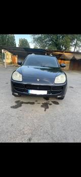 Porsche Cayenne Ukrainische Registrierung - Porsche Cayenne in Halle