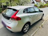 Volvo V40 Kinetik 2,0 - Volvo V40: Kleinwagen