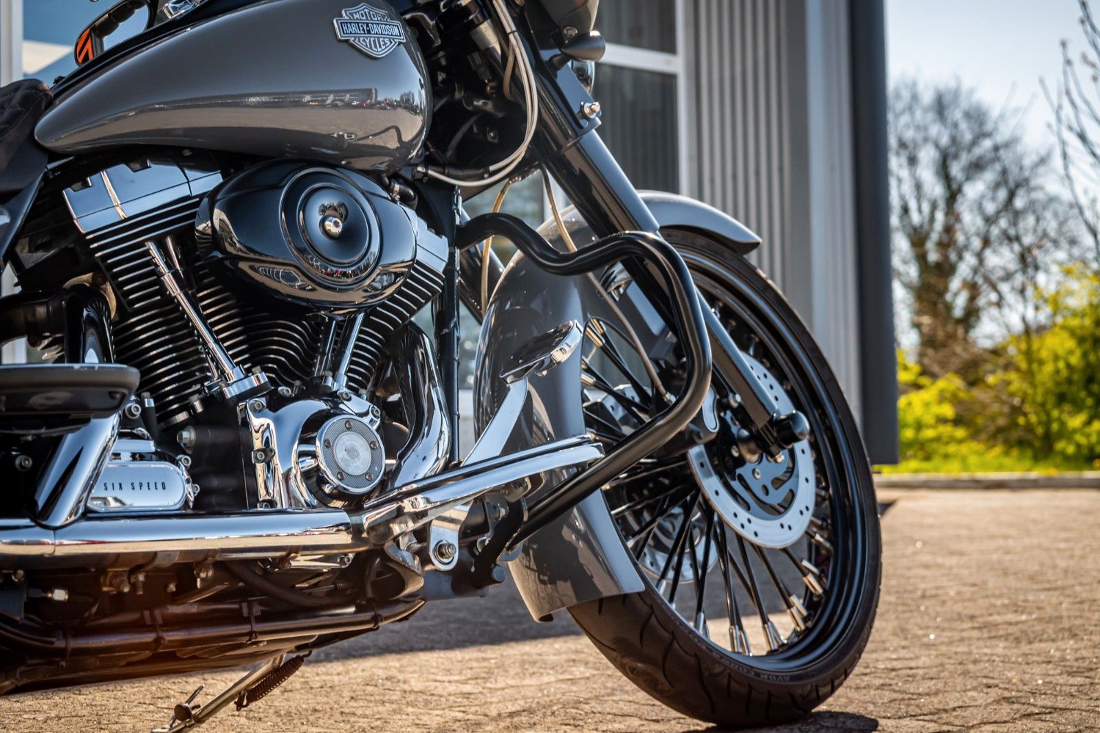 Fahrzeugabbildung Harley-Davidson FLHR ROAD KING  - Fairing - Jekill - 23"Umbau