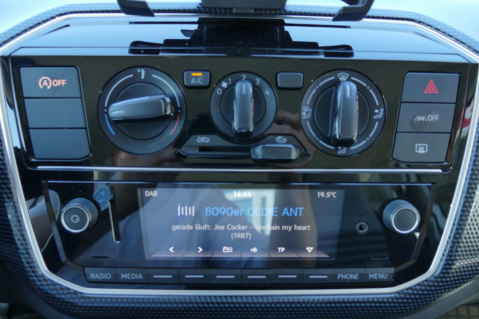 Volkswagen Up 1.0 Move Kamera Tempomat DAB Klima Bluetooth, миниатюра 16