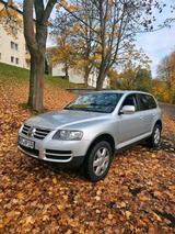 Volkswagen VW Touareg V10 - Volkswagen Touareg: V10