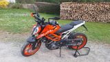 KTM Duke 390 - KTM 390 DUKE
