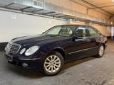 Mercedes-Benz E 280 SPORTPAKET AUT~2HAND~XENON~NAVI~LEDER~SHZ~ - blaue Mercedes-Benz E 280