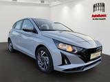 Hyundai i20 AUTOMAT+NAVI+APPLE/ANDROID+SITZHZG+LENKRADHZ - Hyundai i20 Tageszulassungen