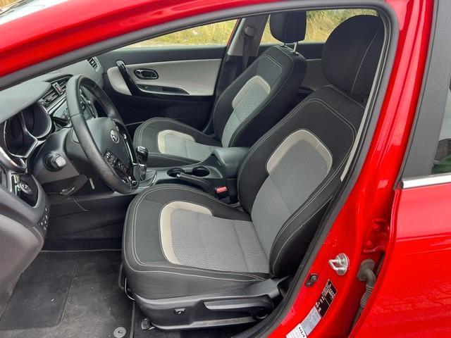 Kia cee'd Sportswagon*NAVI*LED*CAM*PDC*AHK*2-HAND*