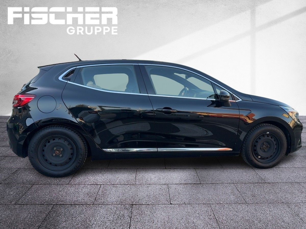 Fahrzeugabbildung Renault Clio Intens Tce 130 EDC SHZ 7" Kamera