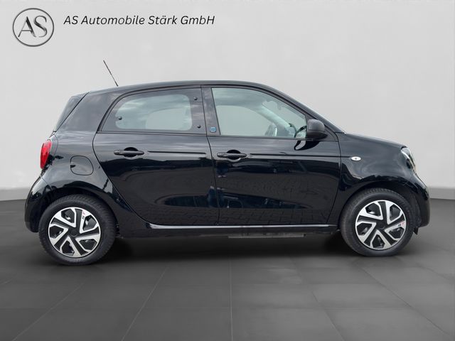 Fahrzeugabbildung Smart forfour electric drive / EQ Allwetter+Schnelllad
