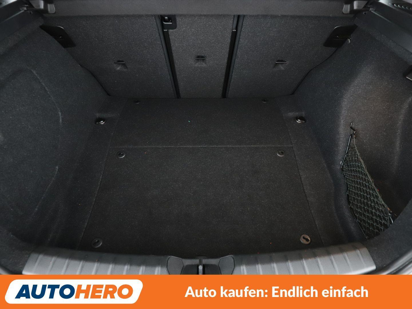 BMW 116i Urban Line *NAVI*LED*TEMPO*PDC*SHZ*KLIMA*