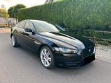 Jaguar XE 20d 180PS Automatik Prestige Leder+Navi+Pano - Jaguar Gebrauchtwagen in Aachen
