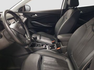 Fotografie 9 des Opel Grandland (X) Edition Sizuheizg. hinte, Glasdach