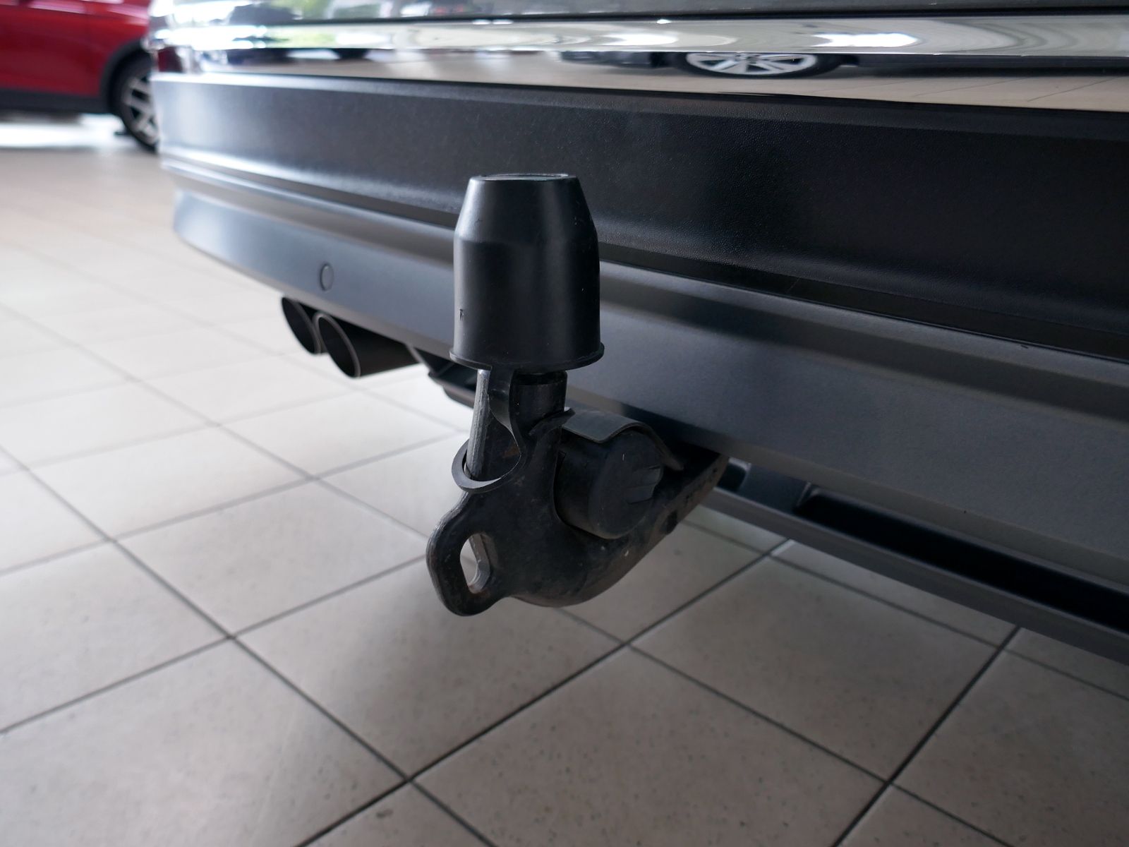 Fahrzeugabbildung Volkswagen Tiguan Highline 2.0 TDI 4MOTION LED AHK RFK ACC