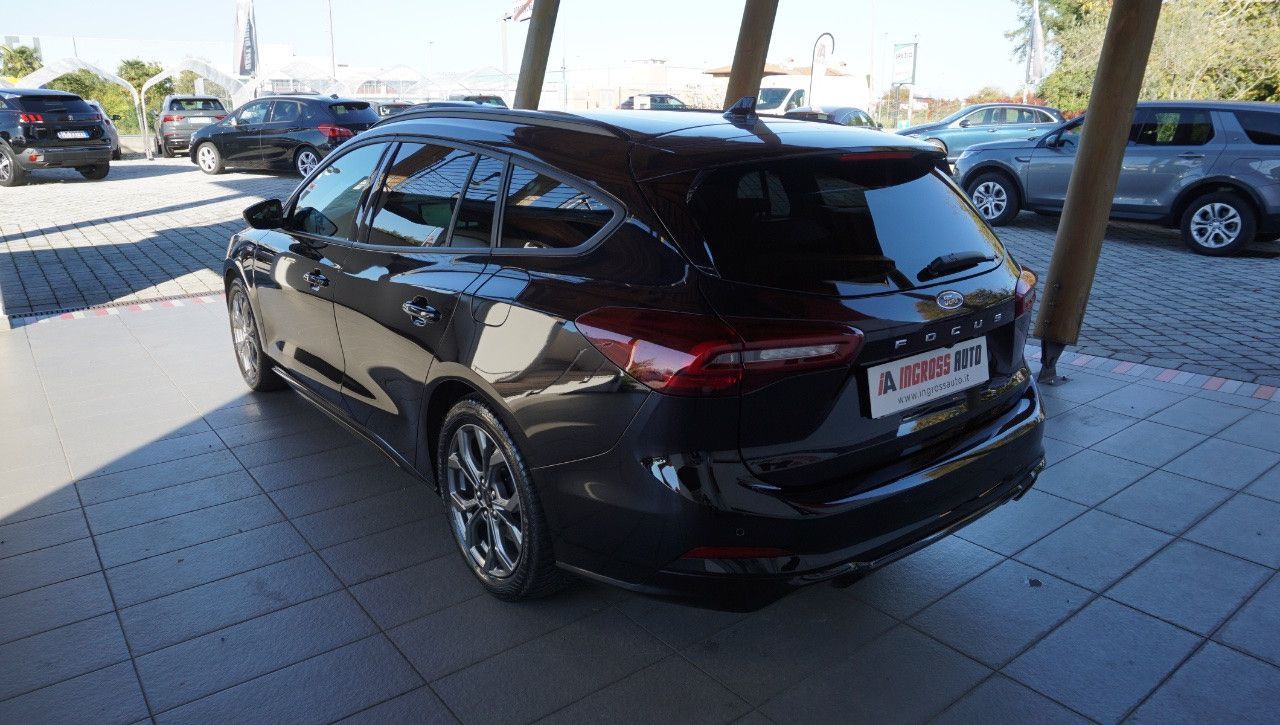 Ford Focus Wagon Focus SW 1.0t ecoboost h ST-Lin imagem 3