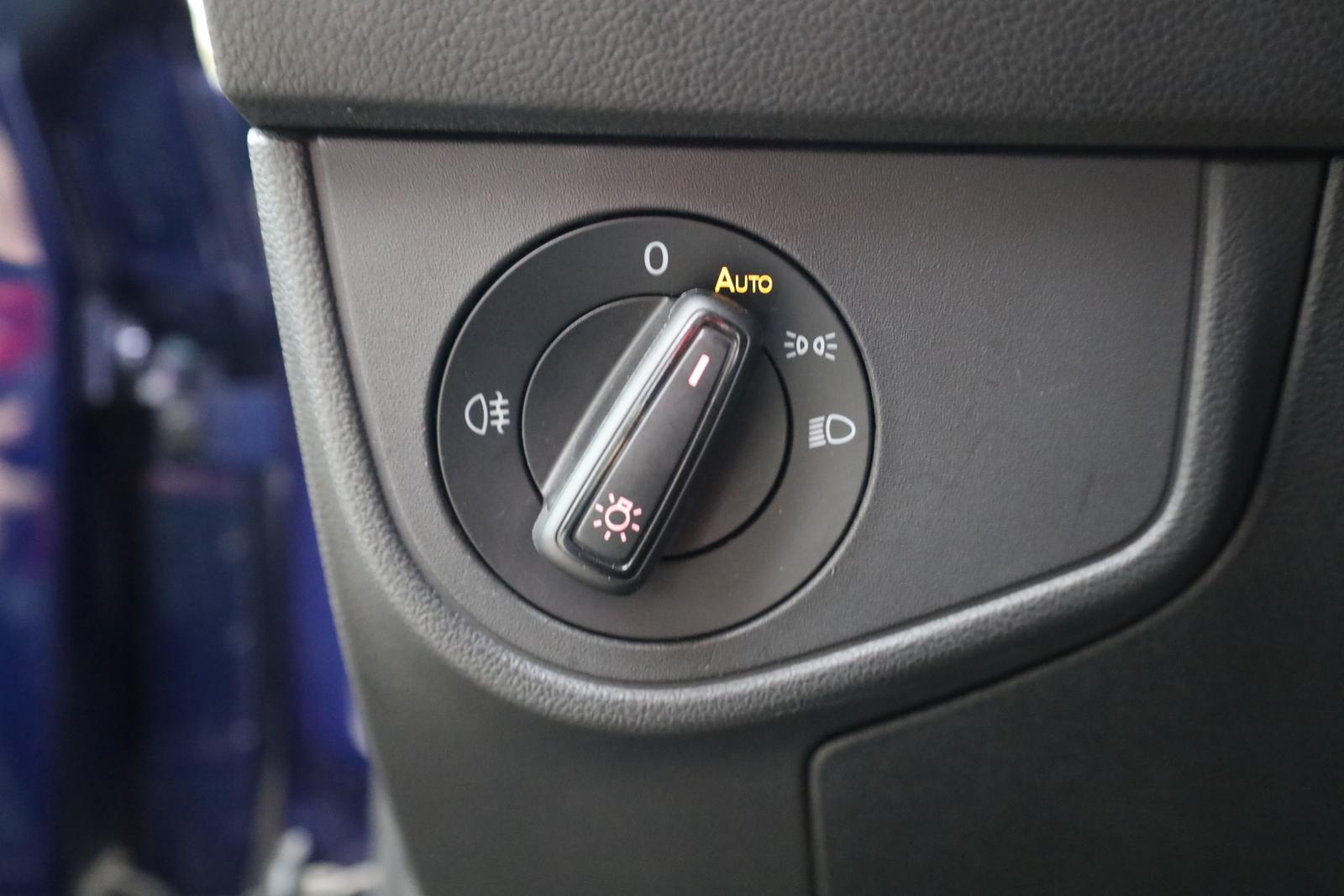 Volkswagen Polo 1.0 LED Navi Panorama Tempomat Kamera ACC, миниатюра 29