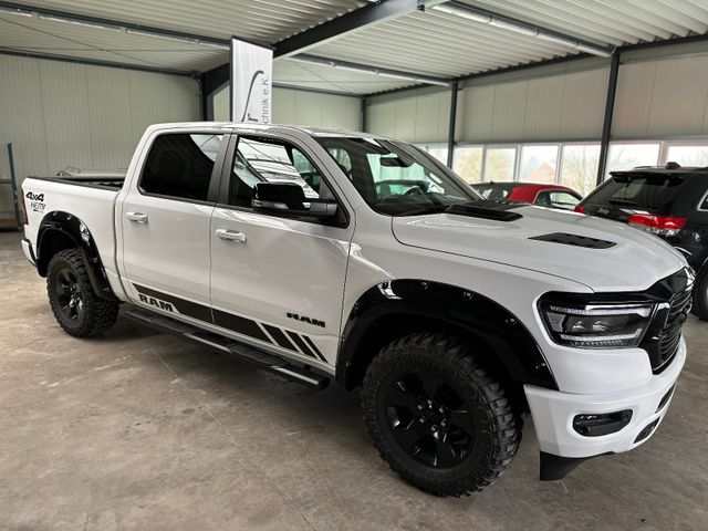 Dodge RAM 1500 BIGHORN 5,7 V8 4X4 LED AHK