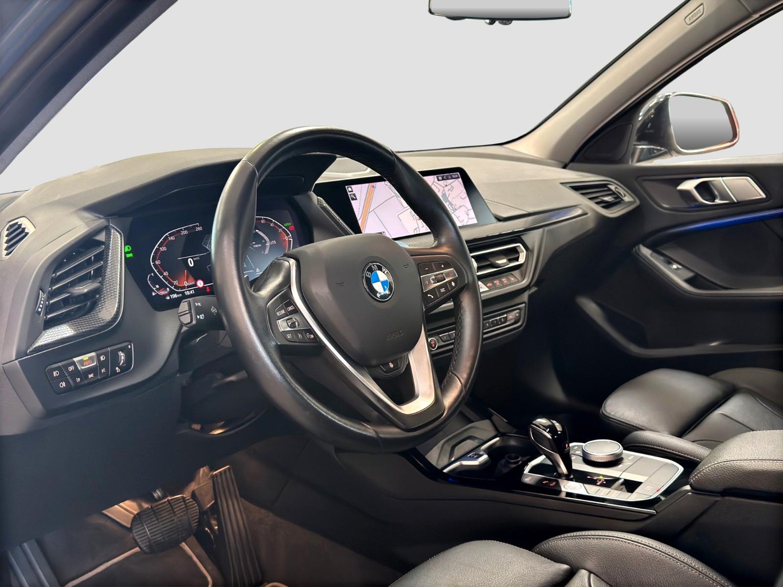BMW 1 Series i Sport Line LC.PRO AD.LED CARPLAY SHZ KAMERA, миниатюра 16