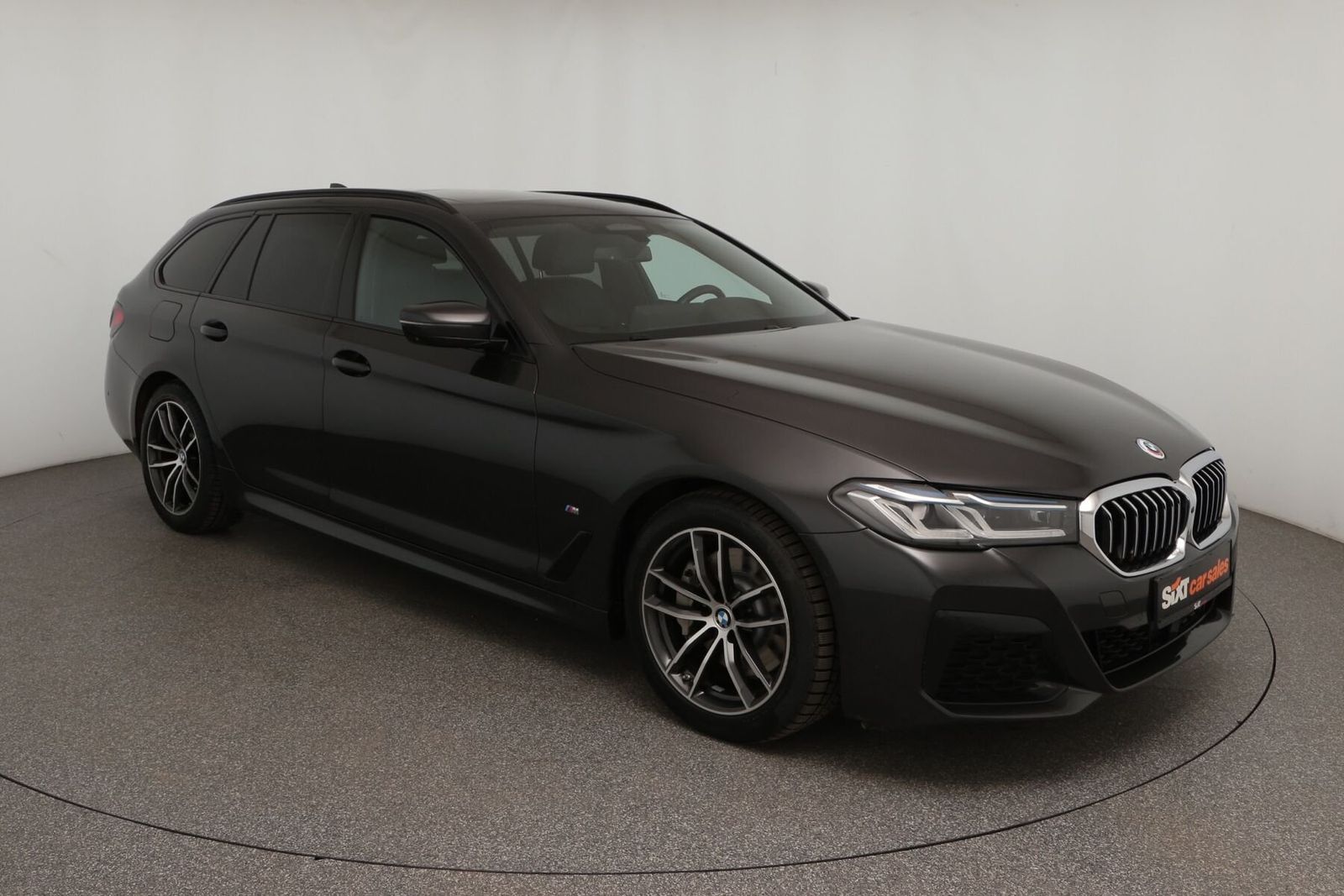 BMW 530i M Sport Laser 360° ACC PANO 4xSHZ el.Leders foto 2