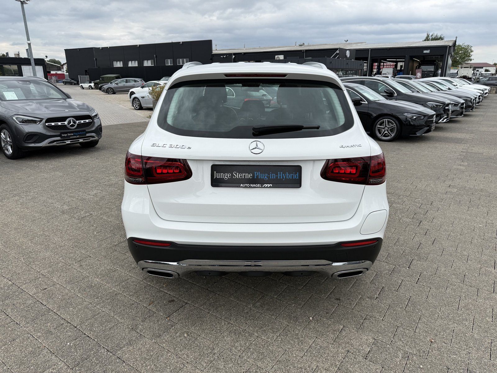 Mercedes-Benz GLC 300e Kamera Carplay Easy-P DAB SHZ Navi LED foto 7