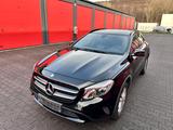 Mercedes-Benz GLA 200 - Mercedes-Benz GLA 200 in Essen