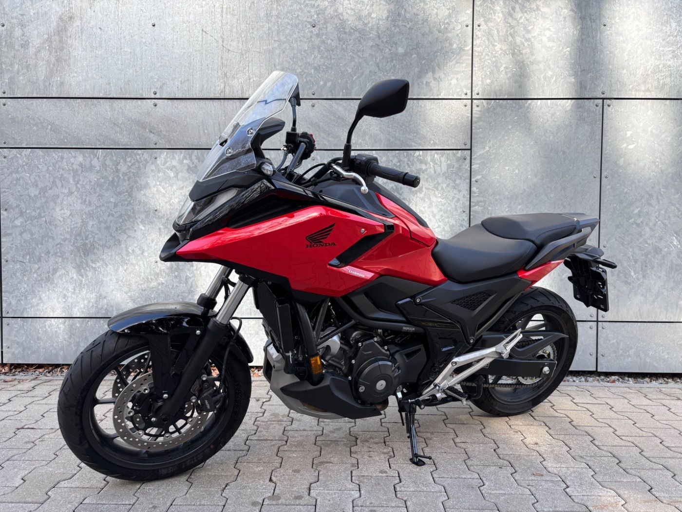 Fahrzeugabbildung Honda NC 750 X A 2025 Hauptständer