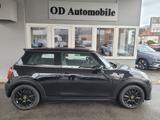 MINI COOPER SE Classic Trim/Navi/PDC/Teilleder/Sports - MINI Cooper SE in Stuttgart