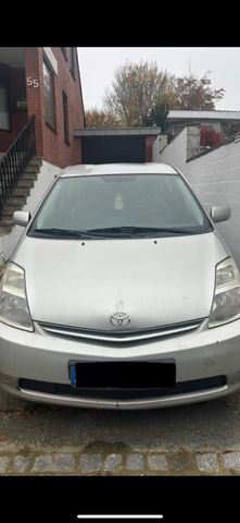 Toyota Prius 2005  Defekt  Nur für Selbs...