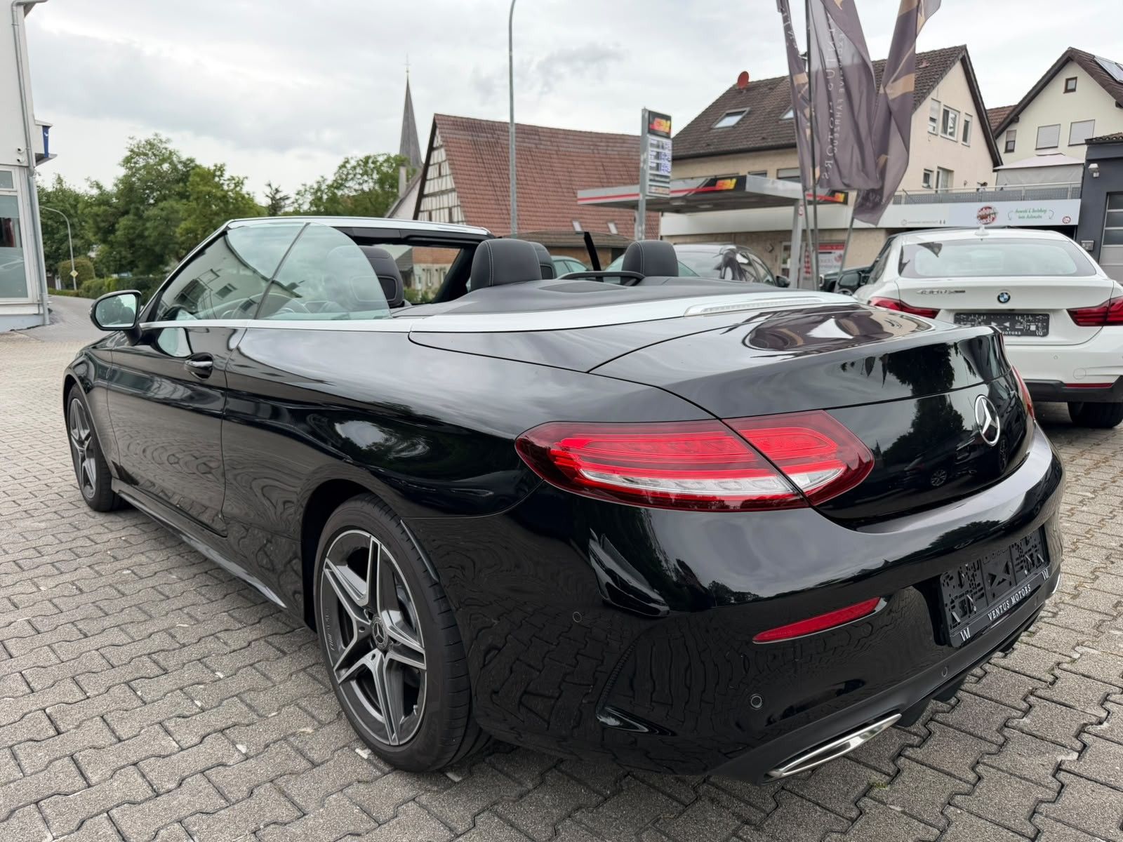 Mercedes-Benz C 200 4M AMG Night Cabrio imagem 3
