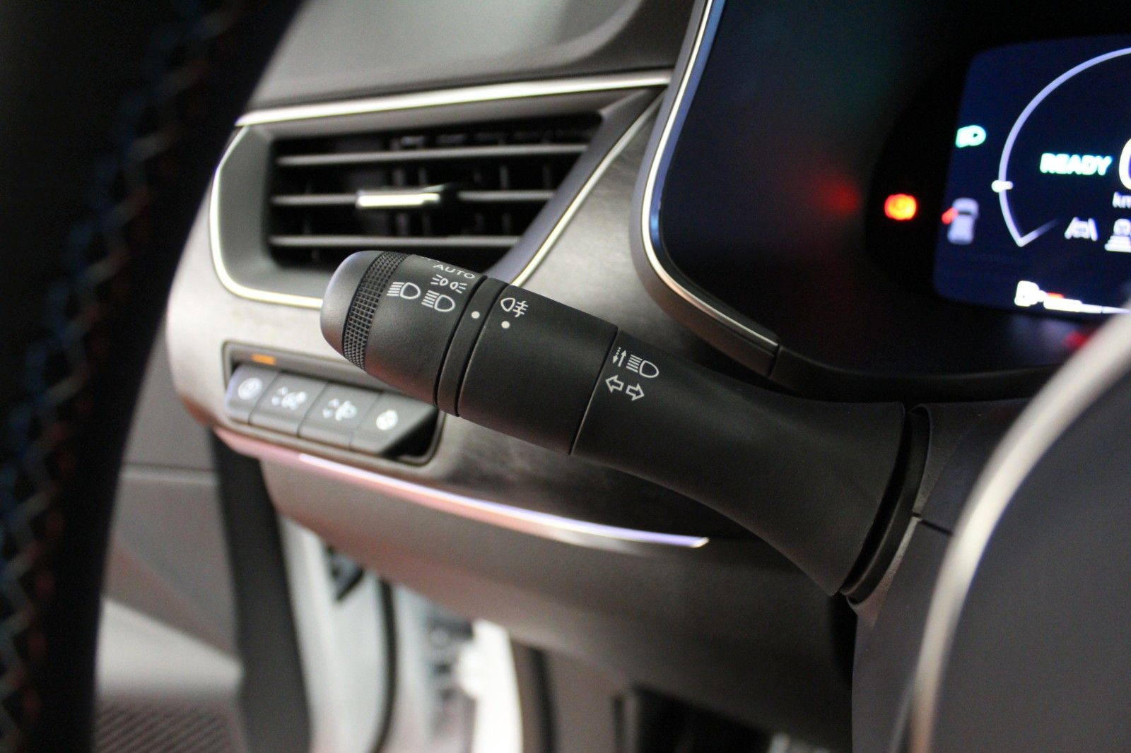 Fahrzeugabbildung Renault Arkana E-TECH Full Hybrid 145 Esprit Alpine