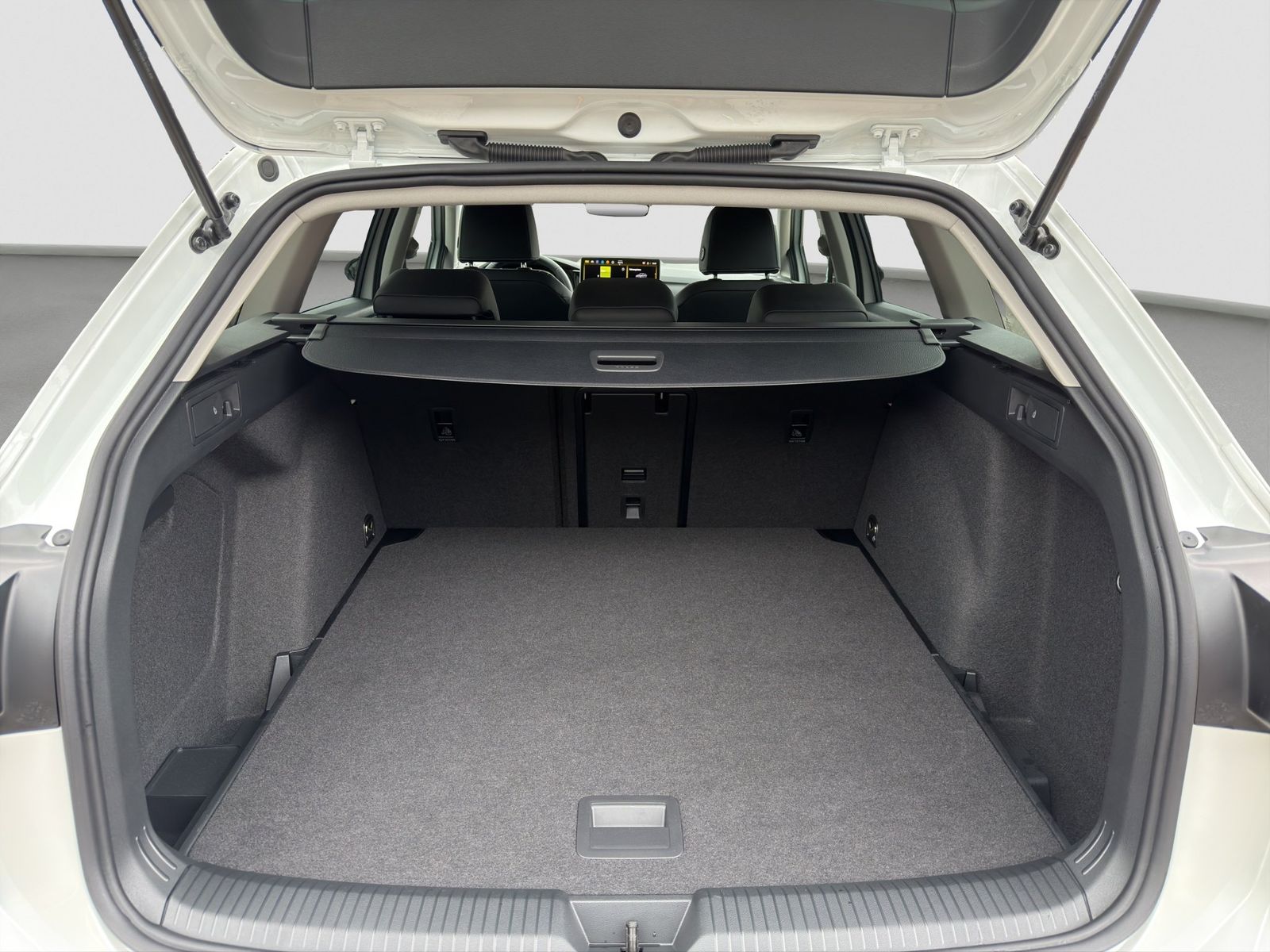 Volkswagen Golf - Bild 13